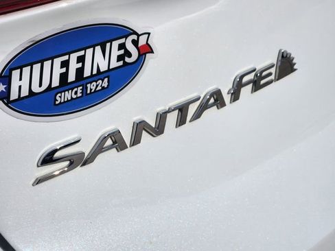 Used 2020 Hyundai Santa Fe SEL FWD image 10