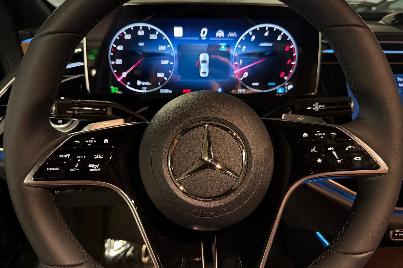 New 2027 Mercedes-Benz E 450 4MATIC Sedan image 21