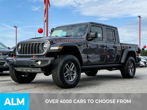 Used 2026 Jeep Gladiator Mojave AWD/4WD image 2