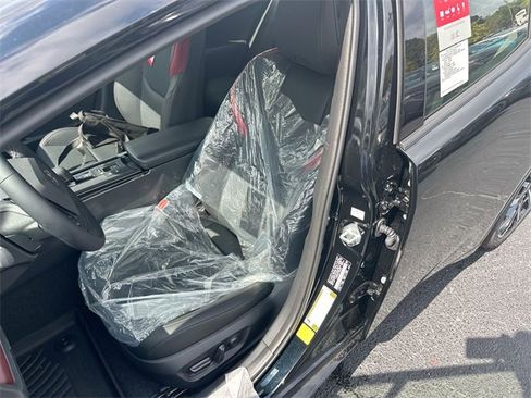 New 2026 Toyota Prius Plug-In Hybrid image 12