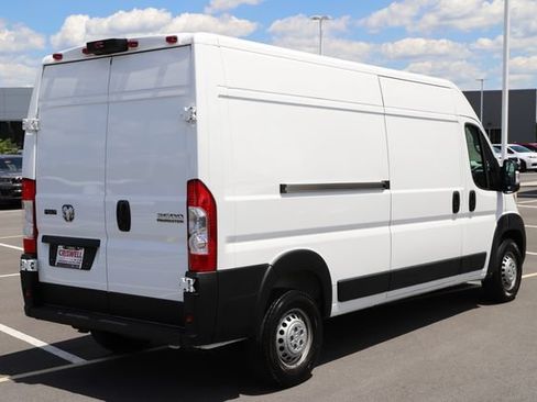 Used 2025 RAM ProMaster 2500 w/ Convenience Group FWD image 5