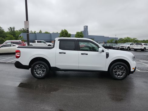 Used 2022 Ford Maverick XLT w/ Equipment Group 300A Standard AWD/4WD image 17
