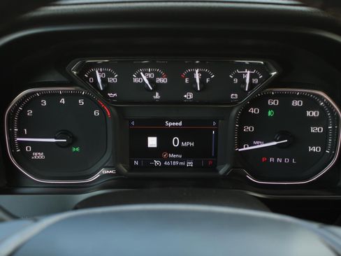 Used 2022 GMC Sierra 1500 AT4 w/ AT4 Premium Package image 10