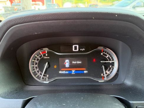 Used 2017 Honda Pilot EX-L image 16