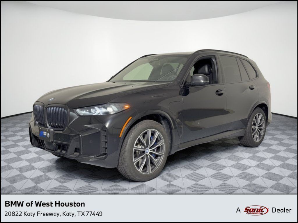 Used 2025 BMW X5 xDrive50e w/ Executive Package AWD/4WD image 1