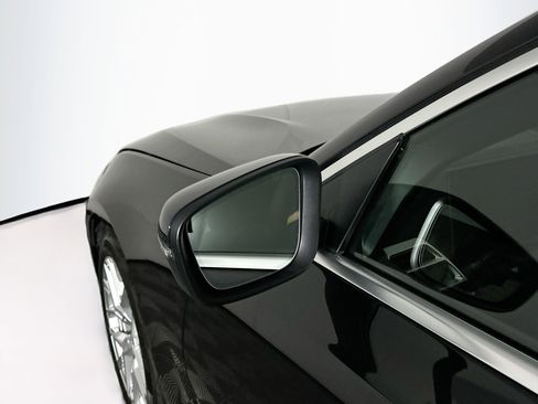 Used 2025 BMW 330i Sedan image 16