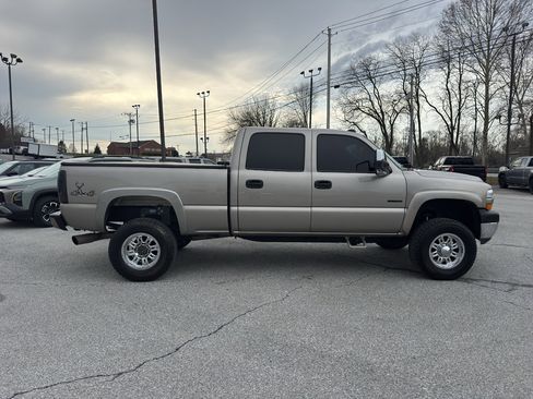 Used 2001 Chevrolet Silverado 2500 LT image 4