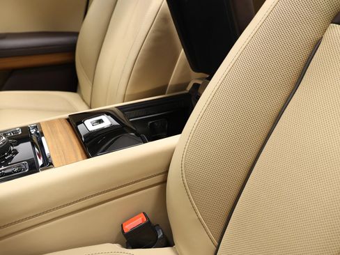 Used 2022 Rolls-Royce Ghost w/ Ghost Package AWD/4WD image 22