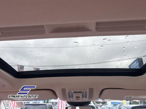 Used 2022 Mercedes-Benz GLS 450 4MATIC image 18