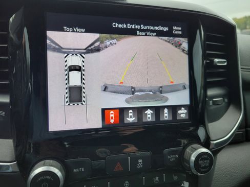 Used 2022 RAM 3500 Laramie image 17