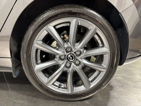 Used 2023 MAZDA MAZDA3 s FWD image 19