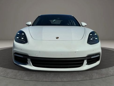 Used 2017 Porsche Panamera 4 AWD/4WD image 3