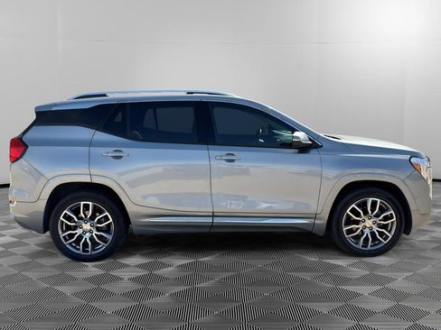Used 2023 GMC Terrain Denali w/ Denali Premium Package image 2