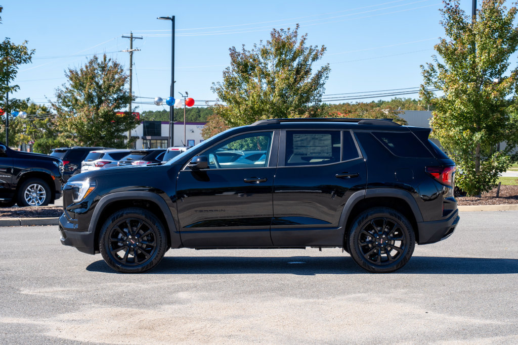 New 2027 GMC Terrain Elevation w/ Elevation Premium Package FWD image 4
