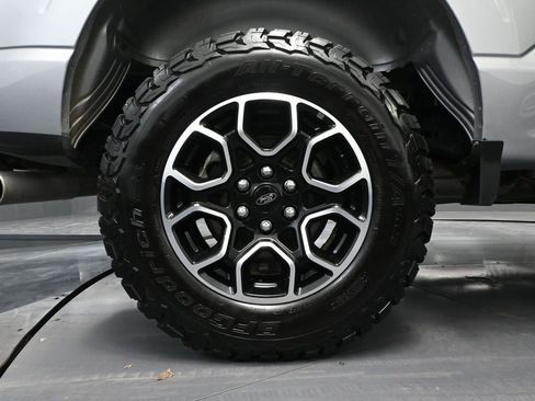 Used 2022 Ford F150 XLT w/ Equipment Group 302A High AWD/4WD image 17
