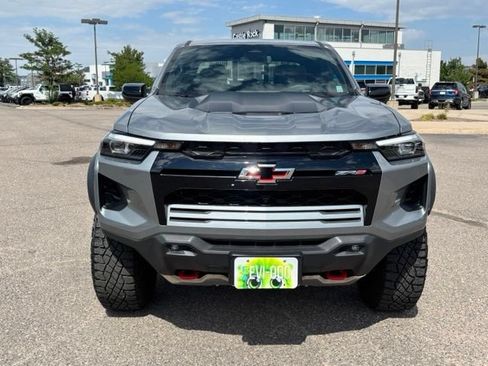 Certified 2024 Chevrolet Colorado ZR2 w/ Technology Package AWD/4WD image 10