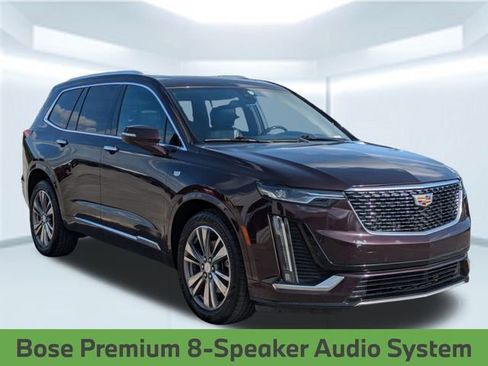 Used 2021 Cadillac XT6 Premium Luxury image 10