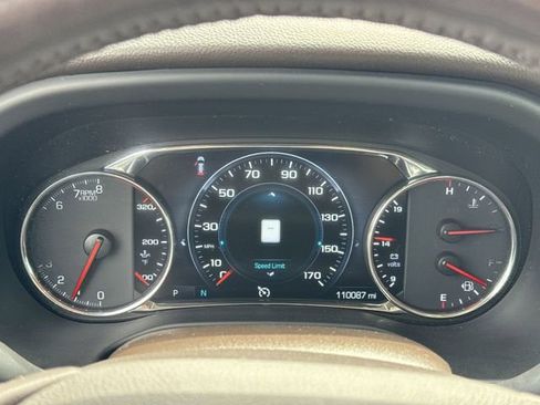 Used 2019 GMC Acadia Denali w/ LPO, Floor Liner Package FWD image 18