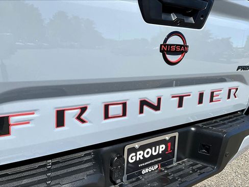 Used 2024 Nissan Frontier PRO-4X w/ Pro Premium Package AWD/4WD image 30
