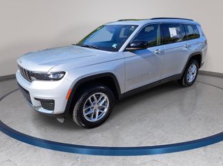 Used 2025 Jeep Grand Cherokee L Laredo w/ Trailer Tow Package AWD/4WD video 1