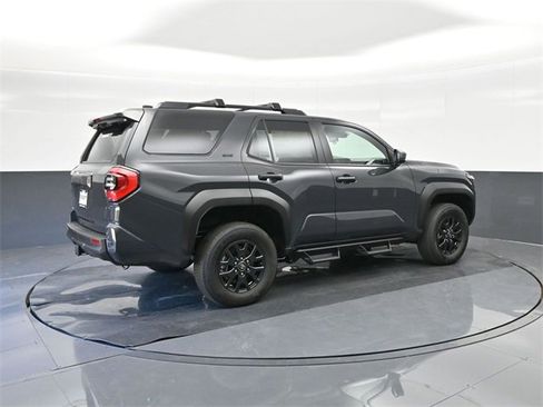 New 2026 Toyota 4Runner SR5 image 15