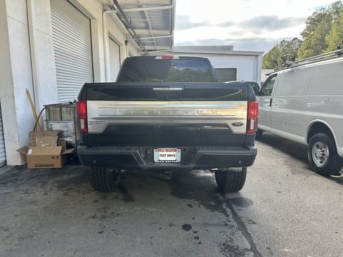 Used 2020 Ford F150 Platinum image 3