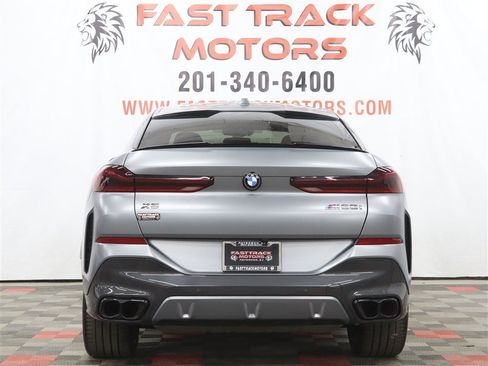 Used 2024 BMW X6 M60i AWD/4WD image 5