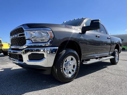 New 2024 RAM 2500 Tradesman w/ Chrome Appearance Group