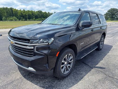 Used 2024 Chevrolet Tahoe LT AWD/4WD image 13