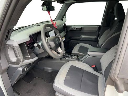 Used 2022 Ford Bronco 4-Door image 9