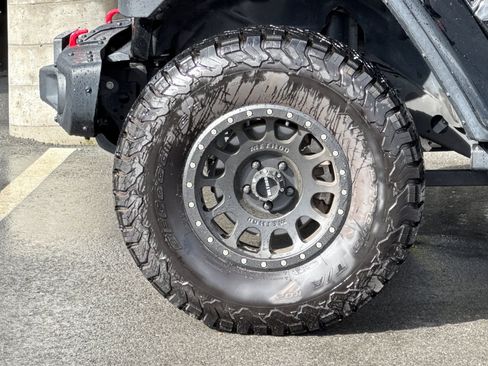 Used 2019 Jeep Wrangler Unlimited Rubicon image 33