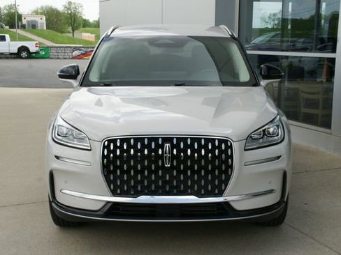Used 2024 Lincoln Corsair Reserve w/ Equipment Group 201A FWD image 6