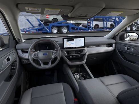 New 2026 Ford Explorer Active w/ Active Comfort Package image 9