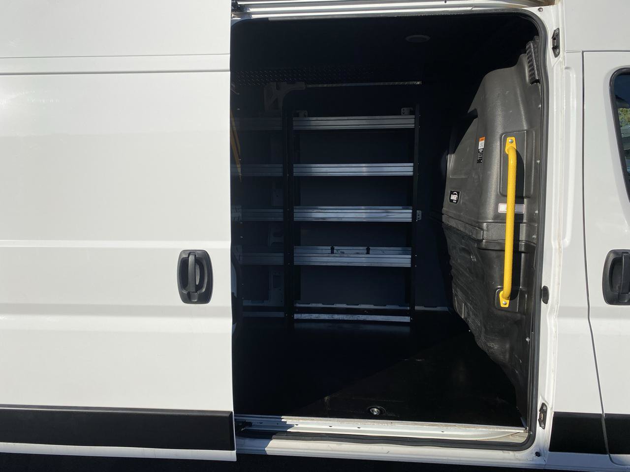 Used 2025 RAM ProMaster 3500 w/ Convenience Group FWD image 5