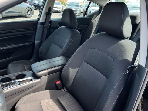 Used 2025 Nissan Altima 2.5 SV image 37