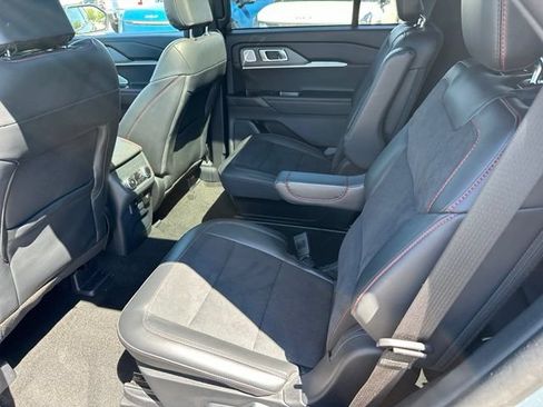 Certified 2025 Ford Explorer ST w/ Sun And Sound Package AWD/4WD image 16