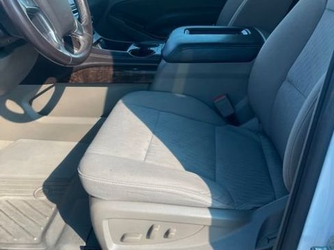 Used 2020 Chevrolet Tahoe LS RWD image 11