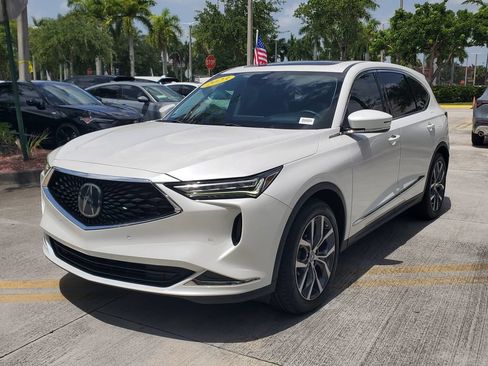 Used 2023 Acura MDX FWD w/ Technology Package image 3