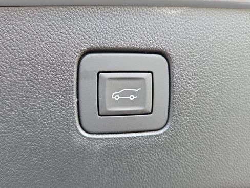 New 2026 Buick Envista Sport Touring w/ Convenience I Package FWD image 8