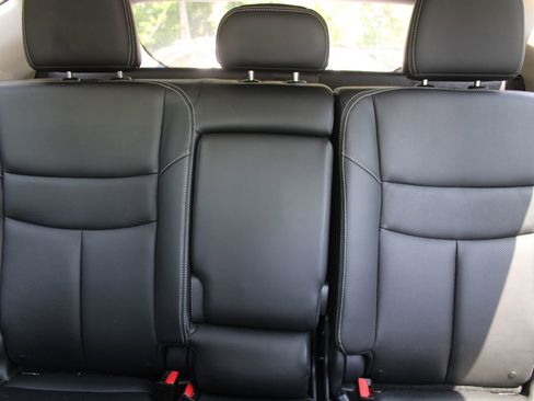 Used 2019 Nissan Murano SL w/ SL Technology Package FWD image 54