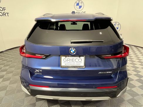 Used 2024 BMW X1 xDrive28i AWD/4WD image 10