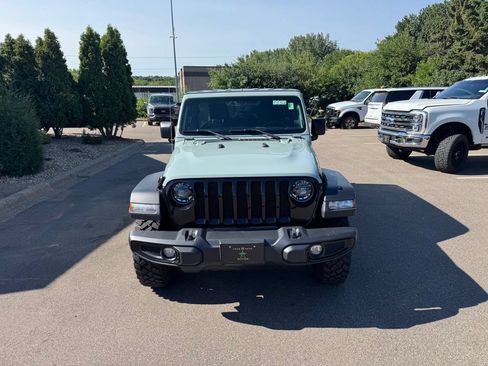 Used 2023 Jeep Wrangler Unlimited Sport AWD/4WD image 4