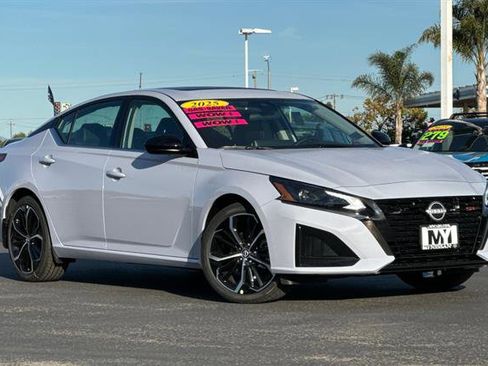 New 2025 Nissan Altima 2.5 SR w/ SR Premium Package image 2