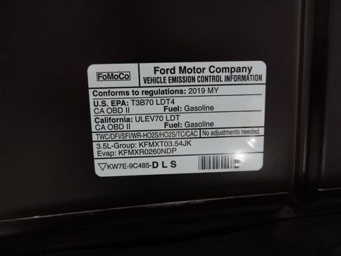 Used 2019 Ford F150 King Ranch w/ Equipment Group 601A Luxury AWD/4WD image 27