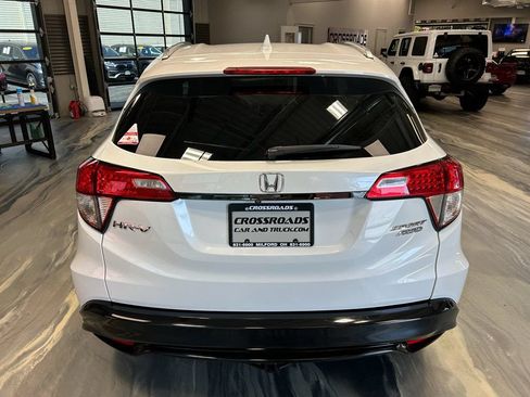 Used 2021 Honda HR-V Sport image 30