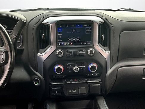 Used 2022 GMC Sierra 1500 SLT image 10