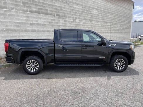 Used 2021 GMC Sierra 1500 AT4 w/ AT4 Preferred Package AWD/4WD image 5