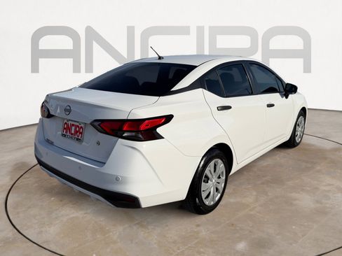 Used 2023 Nissan Versa S image 12