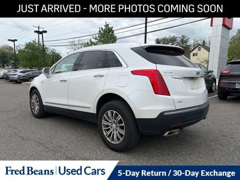 Used 2018 Cadillac XT5 Luxury w/ Driver Awareness Package AWD/4WD image 6