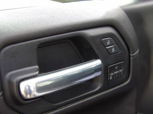 Used 2019 GMC Sierra 1500 SLT w/ SLT Premium Plus Package image 10